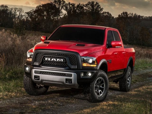 Ram 1500 Rebel Crew Cab gövdesi