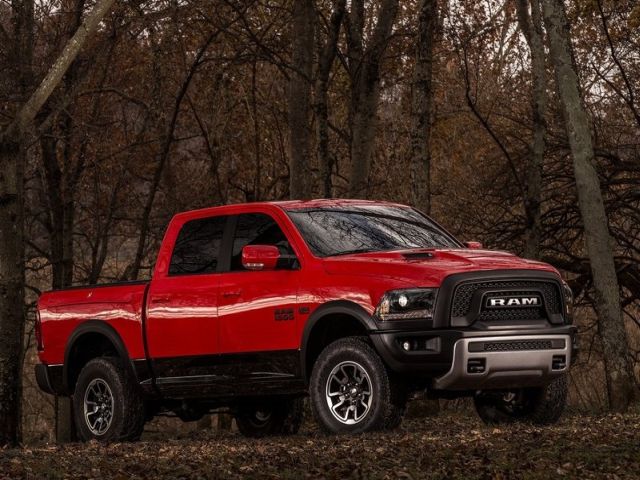 2015 Dodge Ram 1500 Rebel otomobil arşiv görseli