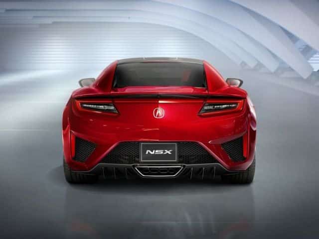 NSX arka üç çeyrek görünüm ve hava kanalları