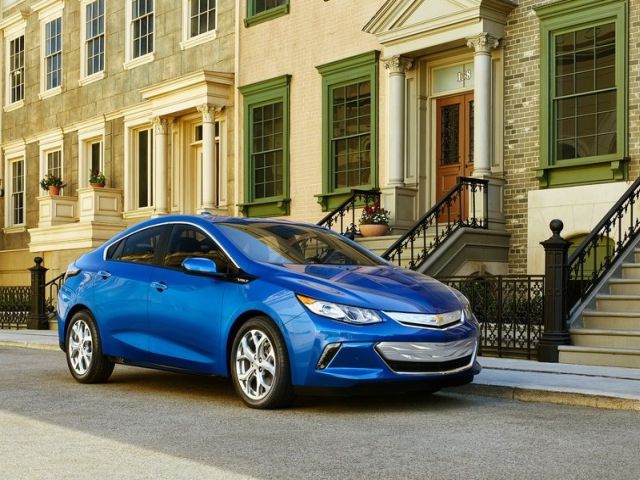2016 Chevrolet Volt otomobil arşiv görseli