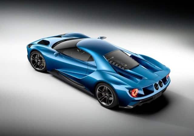 Ford GT üstten arka gövde görünümü