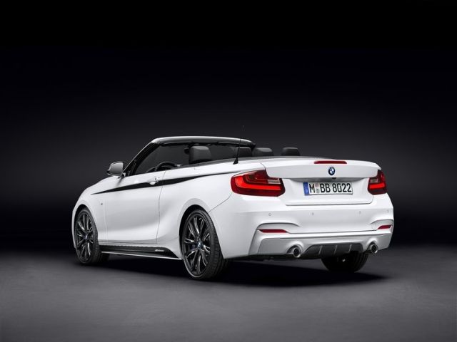 BMW 2 Series Cabrio M Performance kabin aksesuarları
