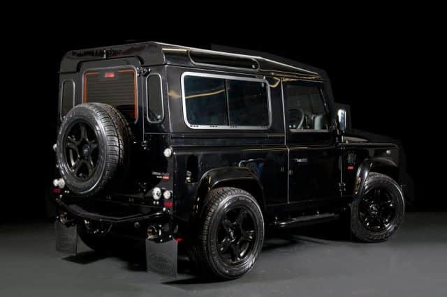 Urban Truck Defender arka bölüm görünümü