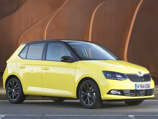 Skoda Fabia arka ve yan tasarım görünümü