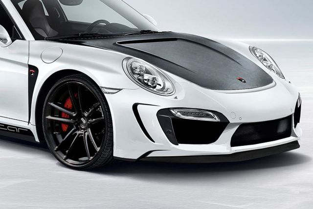 Porsche 991 TopCar Stinger arka üç çeyrek görünüm