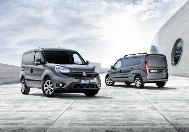 Fiat Doblo Cargo yandan ön görünüm