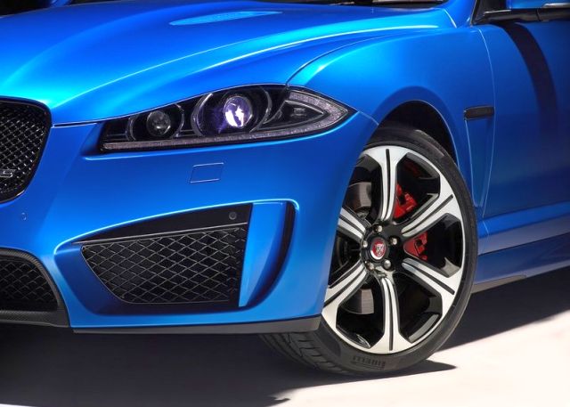 Jaguar XFR-S Sportbrake ön görünüm