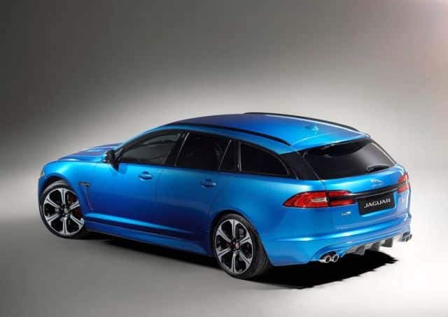 Jaguar XFR-S Sportbrake arkadan görünüm