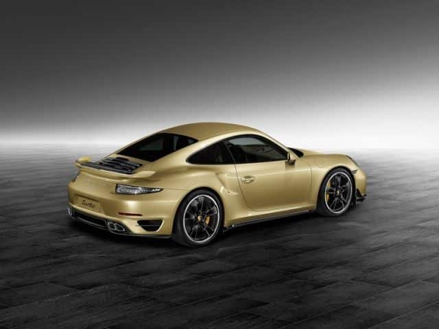 Porsche 911 Turbo Aerokit paket detayları