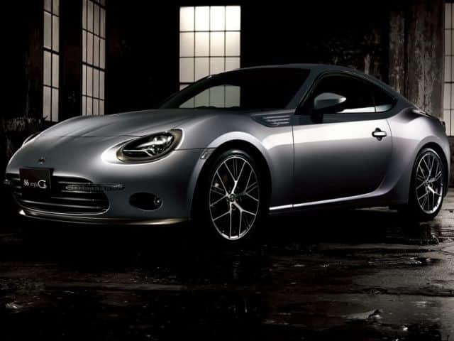 Toyota 86 Style Cb ön üç çeyrek görünüm