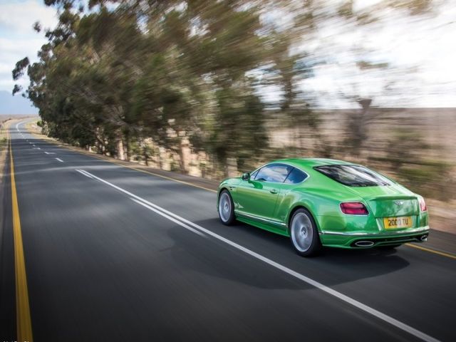 Bentley Continental GT Speed arka üç çeyrek görünüm