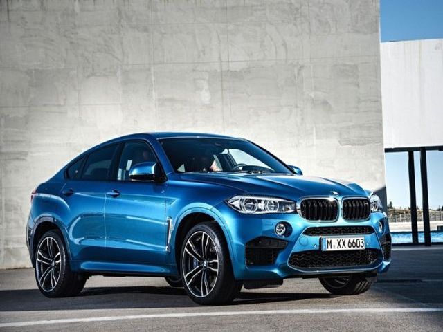 BMW X6 M ön koltuklar