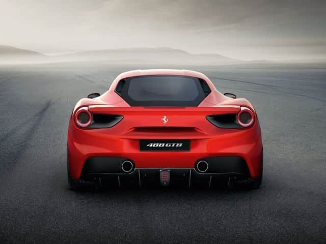 Ferrari 488 GTB ön bölüm arşiv görseli