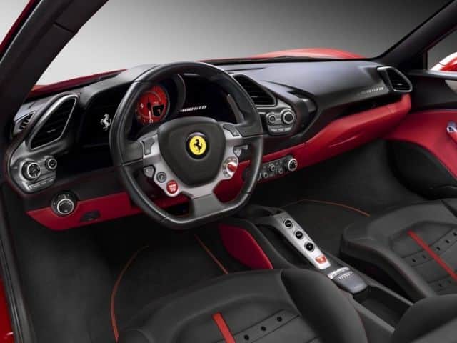 Ferrari 488 GTB dönem fotoğrafı