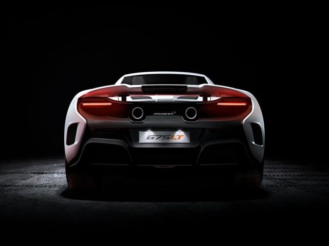 2016 McLaren 675LT arşiv görseli