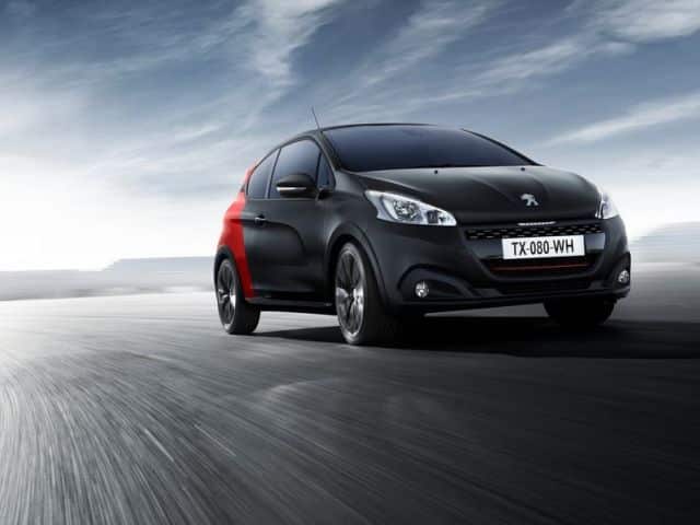 2016 Peugeot 208 GTI by Peugeot Sport otomobil arşiv görseli