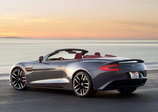 2015 Aston Martin Vanquish Volante otomobil arşiv görseli