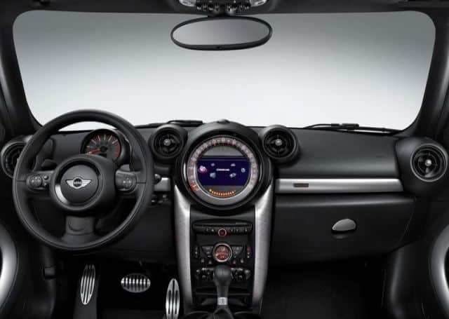 MINI Countryman Park Lane arşiv görseli