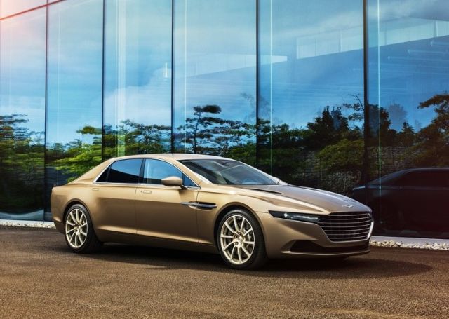 Aston Martin Lagonda Taraf ön üç çeyrek görünümü