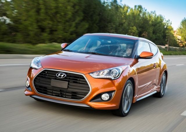 Hyundai Veloster arka gövde arşiv görseli