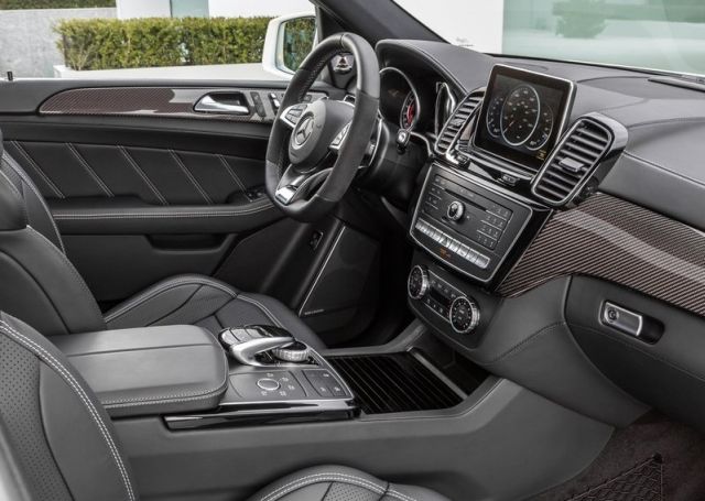 Mercedes-AMG GLE 63 arka görünüm
