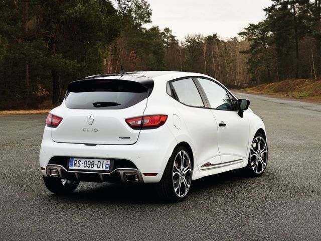 Clio RS 220 Trophy dış tasarım ayrıntısı