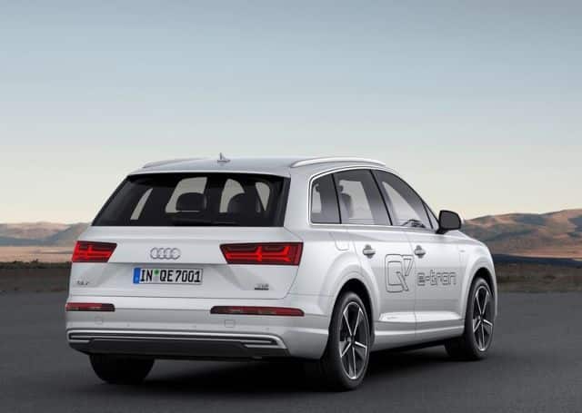 Audi Q7 e-tron quattro dönem görseli