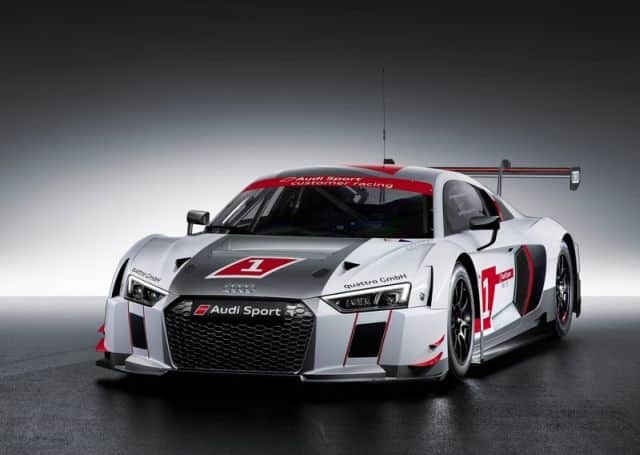 Audi R8 LMS ön üç çeyrek görünümü
