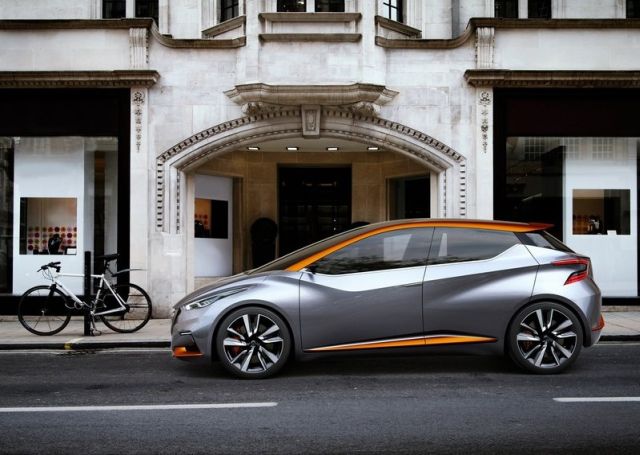 Nissan Sway direksiyon ve gösterge paneli