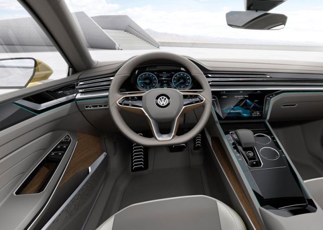 Sport Coupe Concept GTE sürücü kokpiti