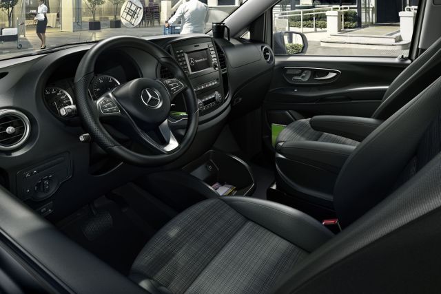 Mercedes Vito Tourer görseli 14