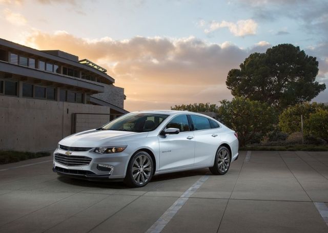 2016 Chevrolet Malibu Hybrid otomobil arşiv görseli