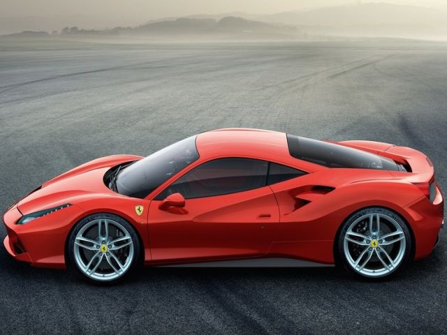 488 GTB koltuklar