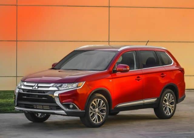 Mitsubishi Outlander arka tasarımı