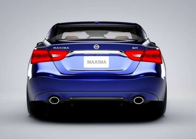 Nissan Maxima sedan gövde