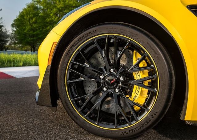 Chevrolet Corvette Z06 C7.R Edition dış görünüm