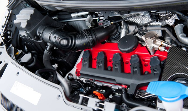 MTM T500 2.5 TFSI motor bölümü
