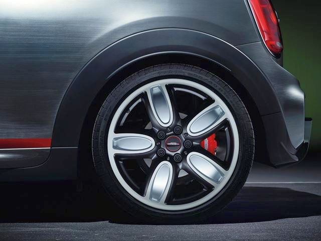 MINI JCW jant detayı