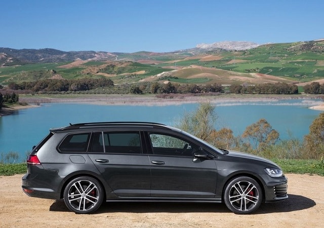 Golf GTD Variant yandan görünüm