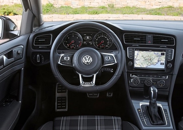 Golf GTD Variant iç mekân detayları
