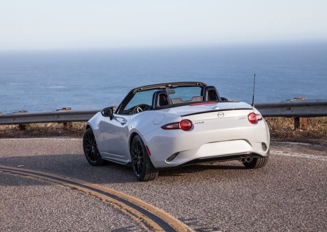 2016 Mazda MX-5 Club otomobil arşiv görseli