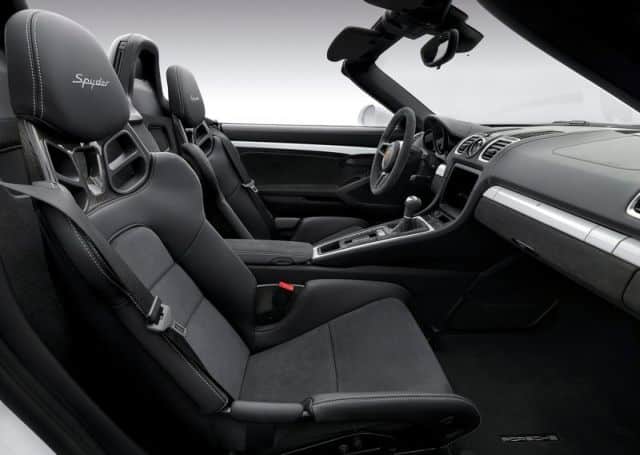 Porsche Boxster Spyder kabin ve gövde görünümü