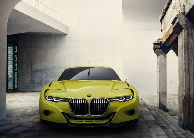 CSL Hommage ön görünüm ve BMW böbrek ızgaraları