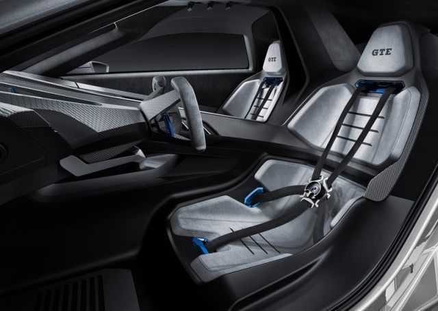 Golf GTE Sport plug in hibrit konsept otomobili