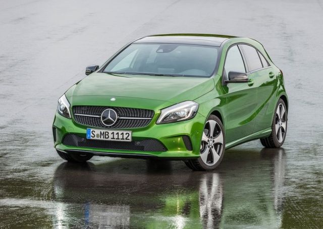 Mercedes-Benz A-Class yan profil