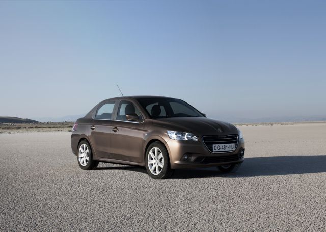 Peugeot 301 sedan arşiv görseli