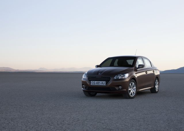 Peugeot 301 dört kapılı sedan arşiv fotoğrafı