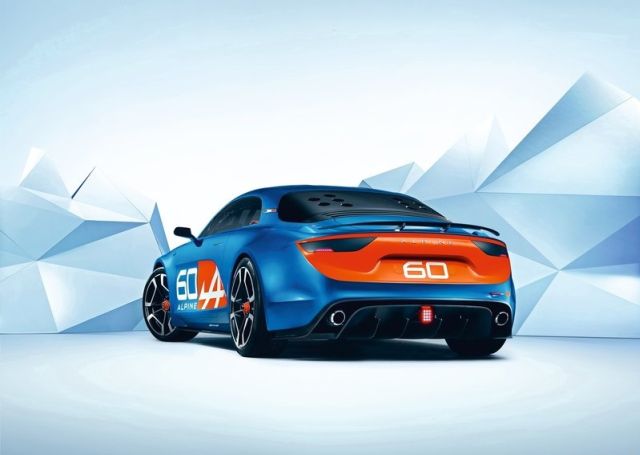 Alpine konsept otomobili arka tasarım ayrıntıları