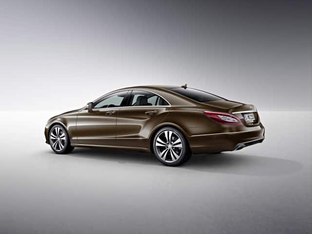 Mercedes-Benz CLS C218 arka sol üç çeyrek görünümü