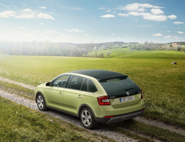 2016 Skoda Rapid Spaceback Scoutline Edition otomobil arşiv görseli